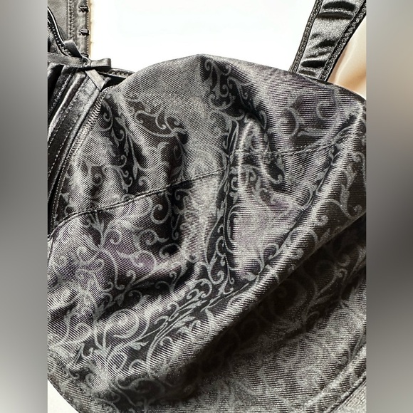 Bali Bra 42DD Black Satin Minimizer 3562 Underwire Non Padded Mesh Sides - Picture 3 of 13